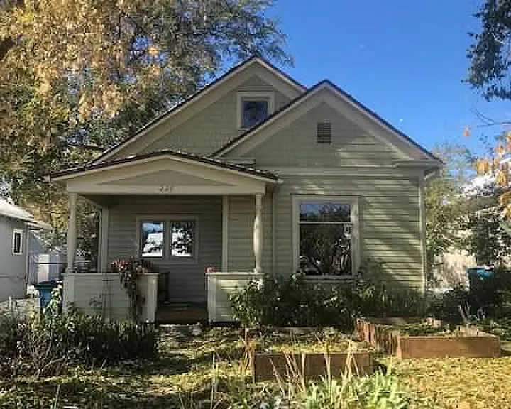 227 N Grant Ave — Photo 1