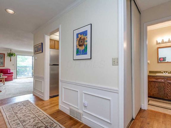 5th image of 336 Peachtree Ct
