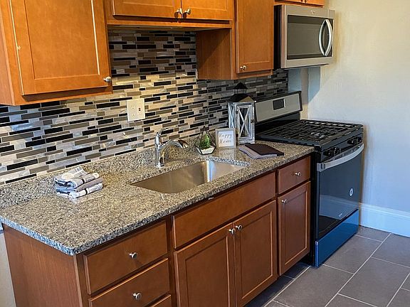 2nd image of 327 N Taylor Ave APT 103