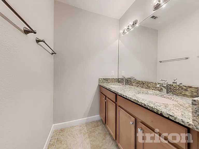 10020 Newminster Loop — Photo 10
