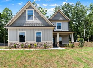 261 Ragan Dr, Dallas, GA 30157