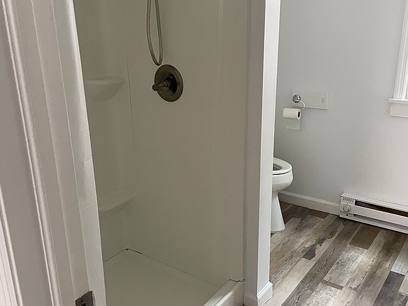 2nd image of 57 Paine St APT 2