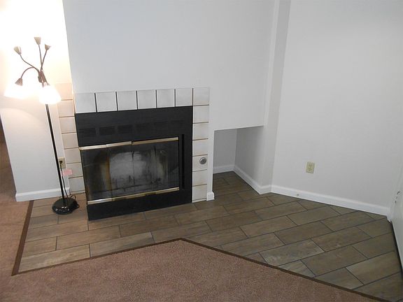 3rd image of 2821 Lou Ann Dr APT 222