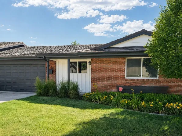4645 S Akron Street, Greenwood Village, CO 80111