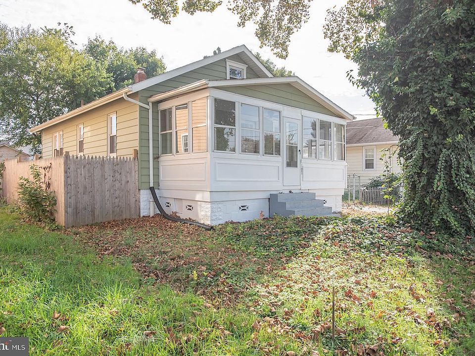 1st image of 107 Adelphia Ave
