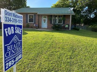 957 Gipson St, Prattville, AL 36066