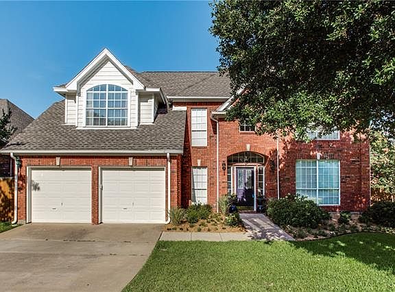 3rd image of 2683 Hillside Dr
