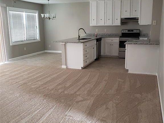 4th image of 2726 Spiceberry Ln