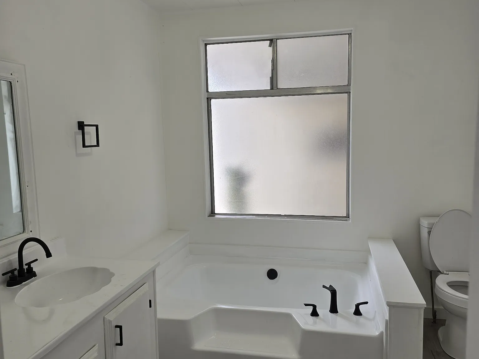 25352 Stephvon Way — Photo 3