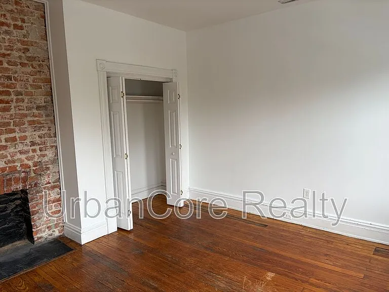 621 N 31st St #B — Photo 24