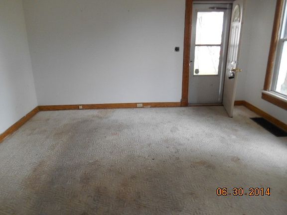 4th image of 3 Grove Ave