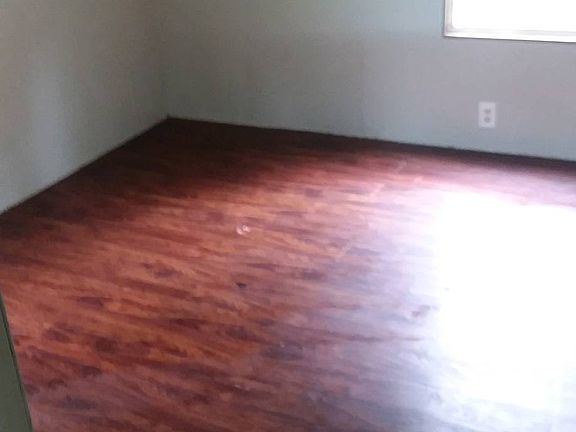2nd image of 146 Peterson Ln