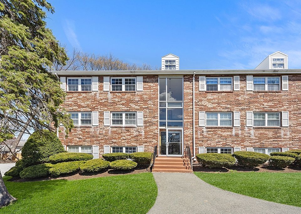1st image of 68 Edgelawn Ave APT 9