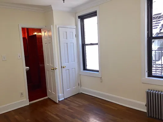 Rented by Keller Williams NYC | media 20