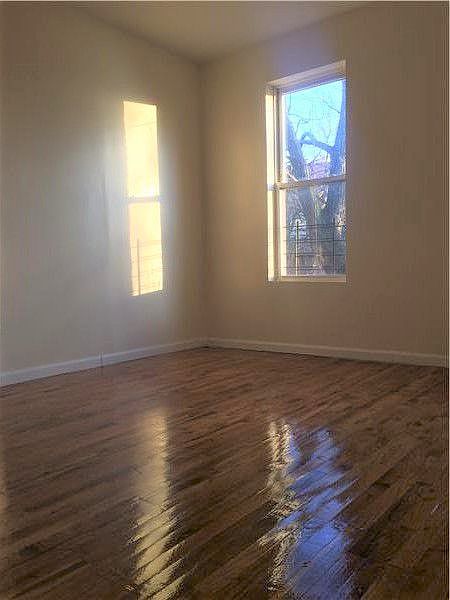 1st image of 1856 Prospect Pl #3