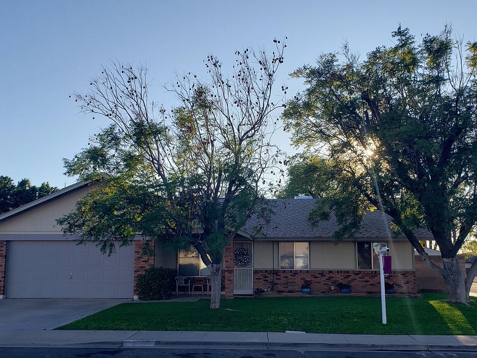 1st image of 2201 E Dolphin Ave