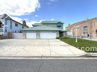18064 Mariner Dr, Victorville, CA 92395