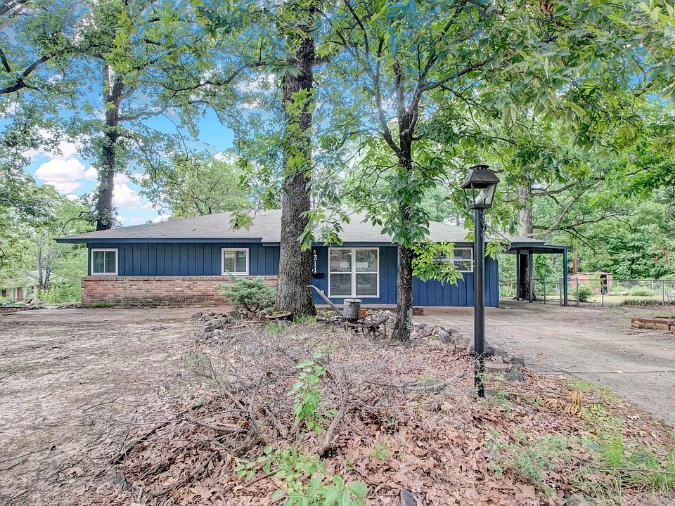 1st image of 311 Springwood Dr