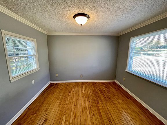 5th image of 186 Letourneau Dr