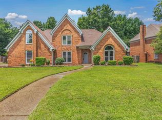 8756 Riverwood Farms Pkwy, Cordova, TN 38016