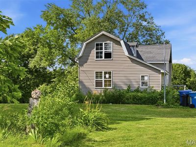 1533 Hilltop Ln, Saint Louis, MO, 63138
