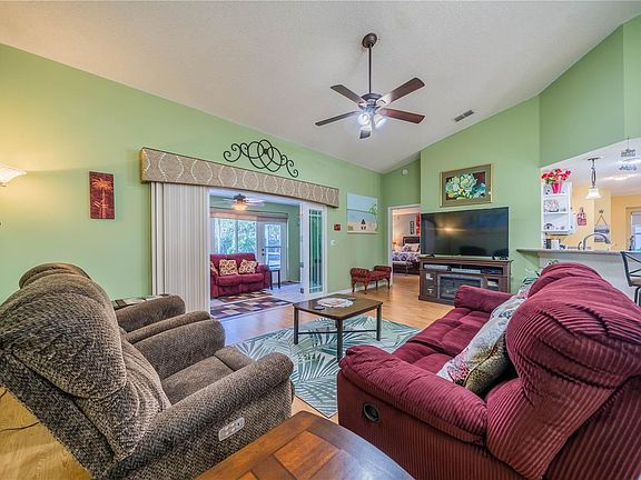 5th image of 1010 McDaniel St #23