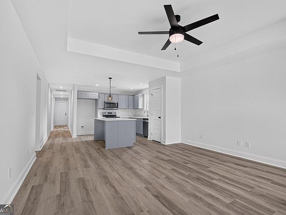 2nd image of 1061 Cassina Garden Way