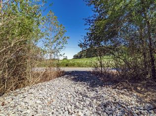 294 Herrington Bend Rd NW, Calhoun, GA 30701