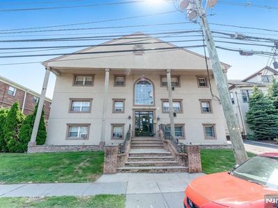 826 W Grand St APT 2H, Elizabeth, NJ, 07202