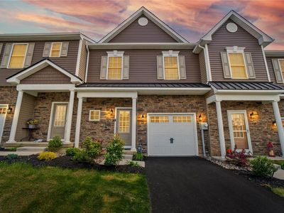 1427 Black Forest Dr S, Allentown, PA, 18104