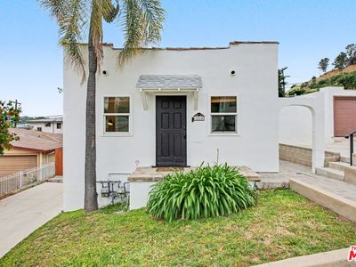 3214 S Shasta Cir S, Los Angeles, CA, 90065
