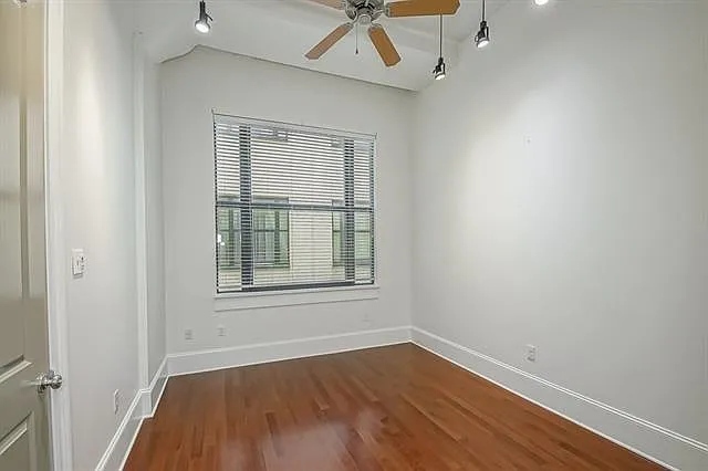 1201 Canal St #358 — Photo 11