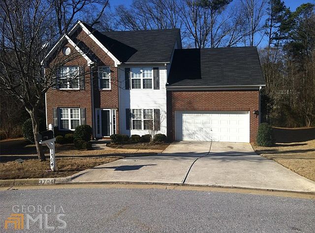 2nd image of 3704 Rainshower Ln