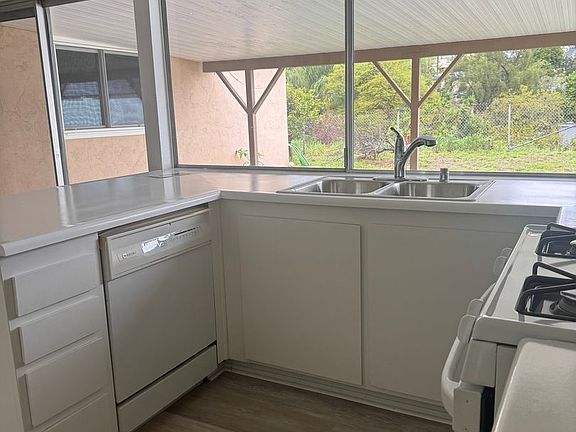 5th image of 7014 Lemonwood Ln