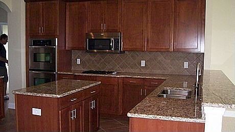 4th image of 12322 Belcroft Dr
