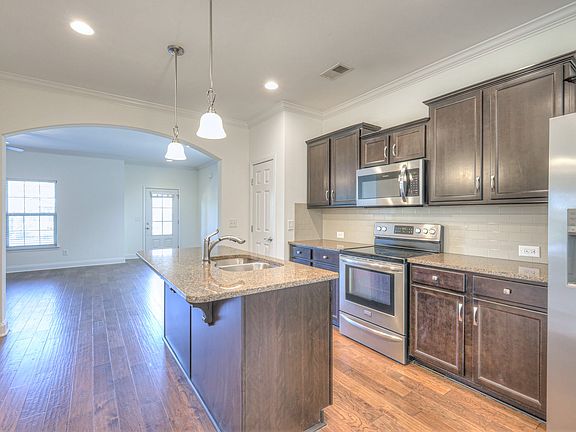 5th image of 956 Innsbrooke Ave
