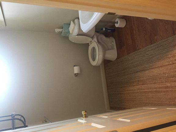 3rd image of 12310 NE 92nd St APT H205