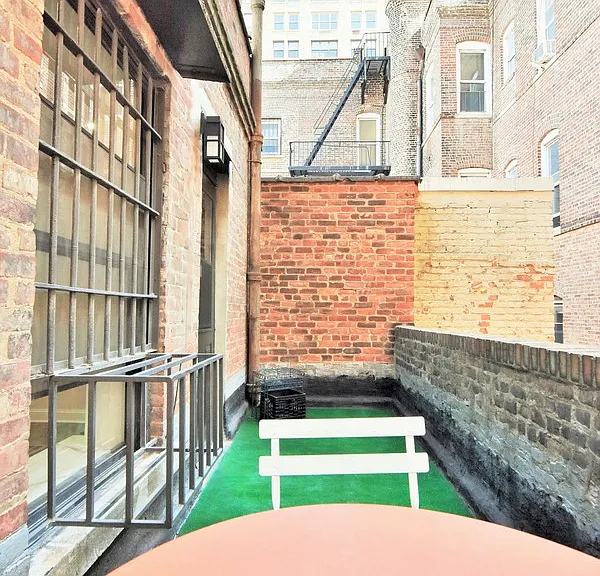 104 Riverside Dr #4C — Photo 2