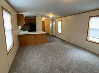 401 10th St, Ogden, KS 66517