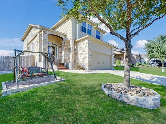 2nd image of 2426 Duval Dr