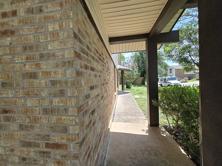 3210 Coral Grove Dr — Photo 17