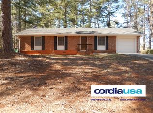 4341 Lincolndale Dr, Ellenwood, GA 30294
