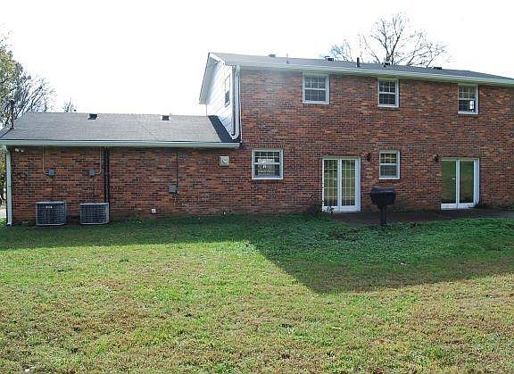2nd image of 4061 Matilda St