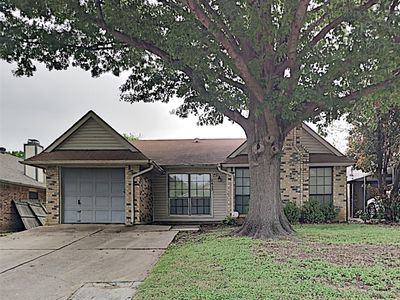 2417 Busch Dr, Arlington, TX, 76014