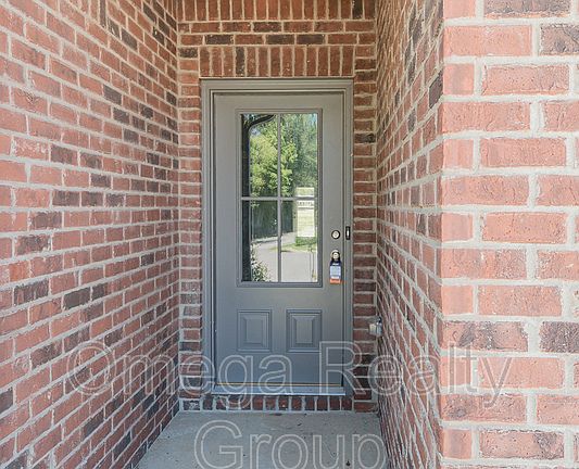 3rd image of 11506 Andrew Way