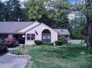 15 Queen Ann Ct, Queensbury, NY 12804