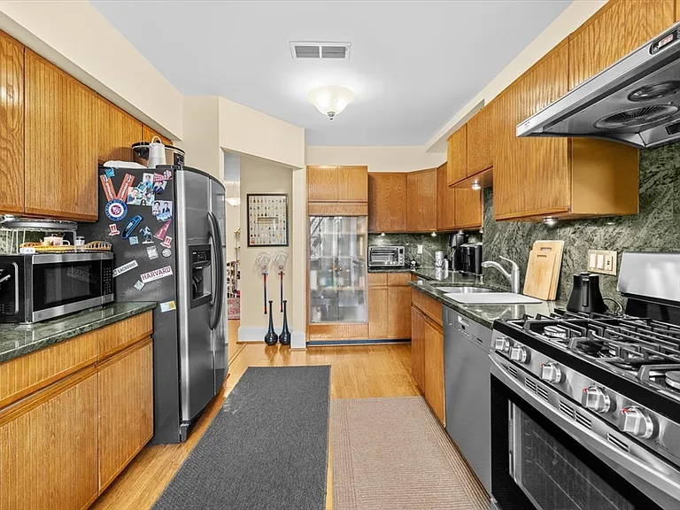 1757 Beacon St #3 — Photo 14