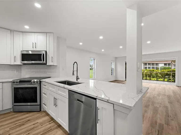 1200 Misty Pines Cir #C-101 — Photo 20