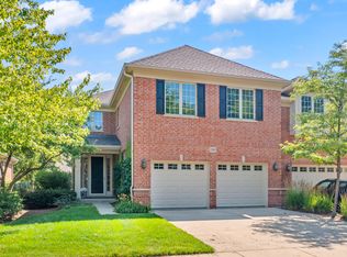 2143 Claridge Ln, Northbrook, IL 60062