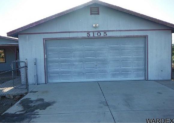 2nd image of 5105 S Mountain View Rd